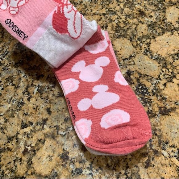 Disney Minnie Mouse Pink & White Socks 6 Pair Low Cut - Picture 6 of 8